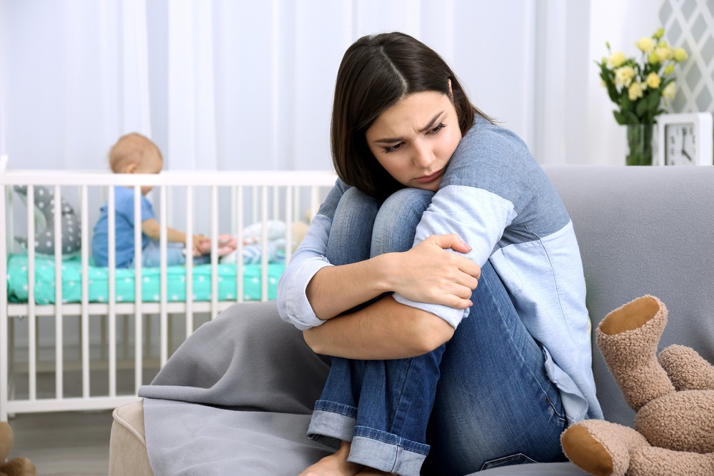 Как пережить депрессию после родов